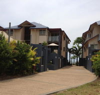 Beach House Apartment 1 - Hervey Bay Accommodation
