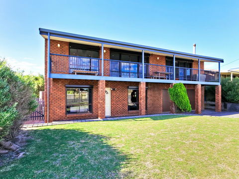 Beach House At Moana - Tourism Hervey Bay 1