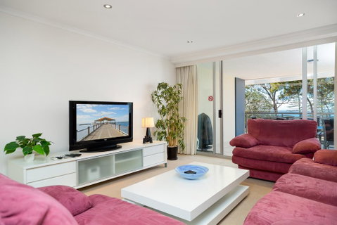Beach House On Suttons - Hervey Bay Accommodation 2