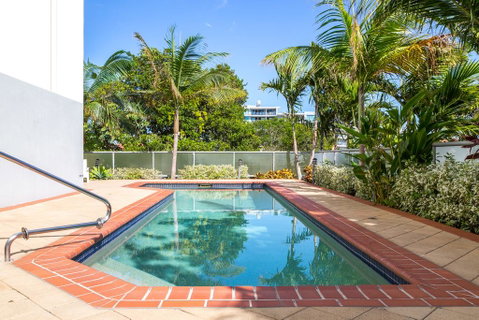 Beach House On Suttons - Hervey Bay Accommodation 3