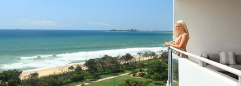 Beach On Sixth - Tourism Hervey Bay 1