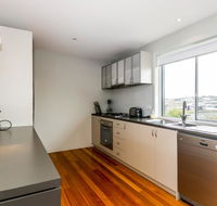 Beach Road Classic 2-114 - Hervey Bay Accommodation