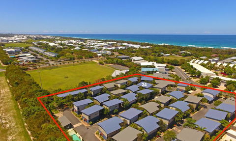 Beach Shack 24 Casuarina - Hervey Bay Accommodation 0