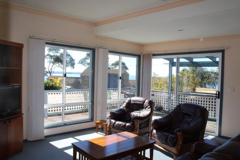 Beach Shack On Calton - Hervey Bay Accommodation 2