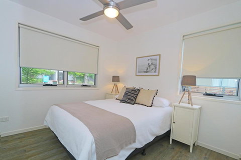 Beach Shacks #1 Casuarina - Tourism Hervey Bay 1