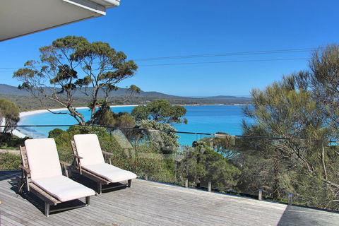 Beach Side Bay Of Fires - Hervey Bay Accommodation 0