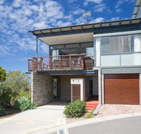 Beach View At One Mile' 8/26 One Mile Close - infinity complex pool  WIFI - Hervey Bay Accommodation