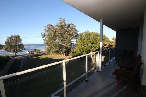 BEACHFRONT 3- 3/12 Bundella Ave LC - Hervey Bay Accommodation 0