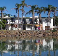 Beachfront 5 25 Willow Street - Hervey Bay Accommodation