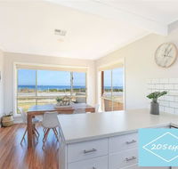 Beachfront Living - Tourism Hervey Bay