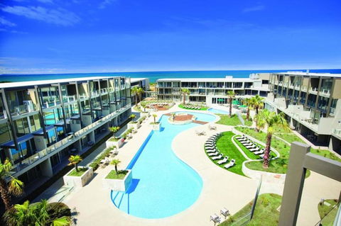 Beachfront Resort Torquay, Australia - Hervey Bay Accommodation 0