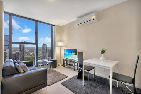 REST COLLECTION Studio With Parking On Collins - Tourism Hervey Bay 2