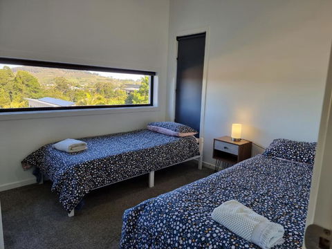 RESIDENTIAL 4 BEDROOM House - Hervey Bay Accommodation 3