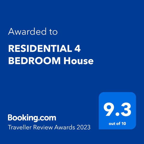 RESIDENTIAL 4 BEDROOM House - Hervey Bay Accommodation 1