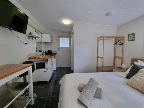 Redcliffe Homestay - Hervey Bay Accommodation 0