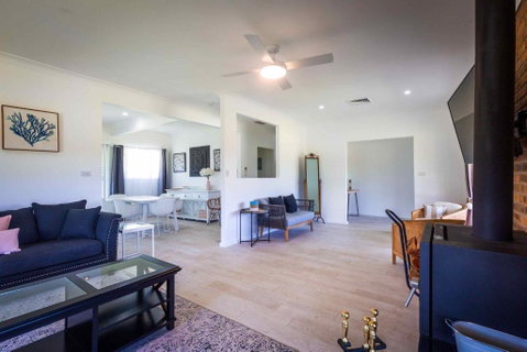 Redims Hill Cottage - Hervey Bay Accommodation 3
