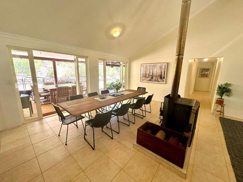 Redtail House - Carlotta - Tourism Hervey Bay 1