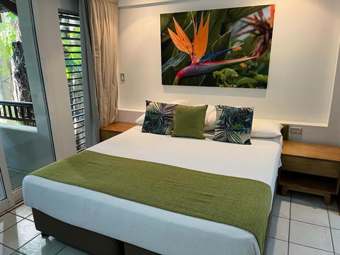 REEF RETREAT APARTMENTS PALM COVE Unit 28 - Tourism Hervey Bay 0