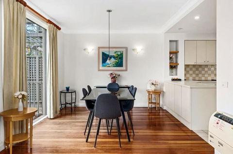 Refreshing Valley Escape - Hervey Bay Accommodation 2
