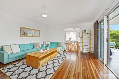 RELAX @48 CLOSE TO BEACH Sleeps 7 - Tourism Hervey Bay 2