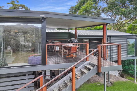 Relax At Goughs Bay - Hervey Bay Accommodation 3