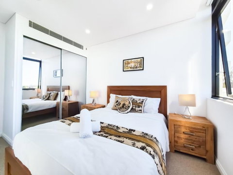 Relaxing 1BR W Pools & SPA, Gym In Olympic Park - Hervey Bay Accommodation 0