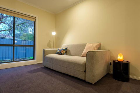 Relaxing 3bd In Tranquil Setting - Hervey Bay Accommodation 2