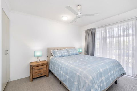 Relaxing Apartment In Resort - Hervey Bay Accommodation 1