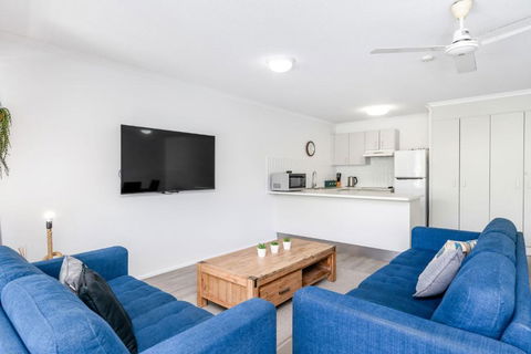 Relaxing Apartment In Resort - Hervey Bay Accommodation 3