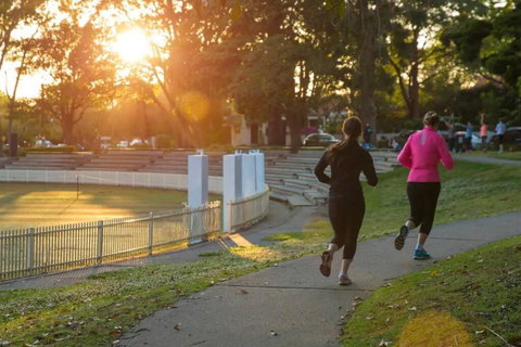 Renovated Charming & Cozy House (Walk To Station) - Tourism Hervey Bay 3