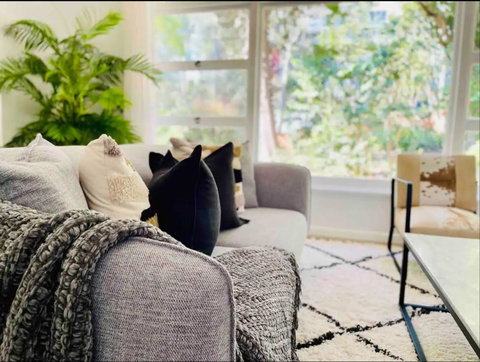 Renovated Charming & Cozy House (Walk To Station) - Tourism Hervey Bay 1