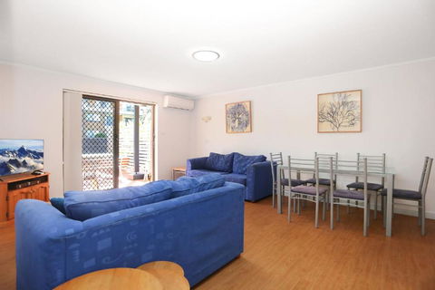 Resort Style Holiday - Hervey Bay Accommodation 3