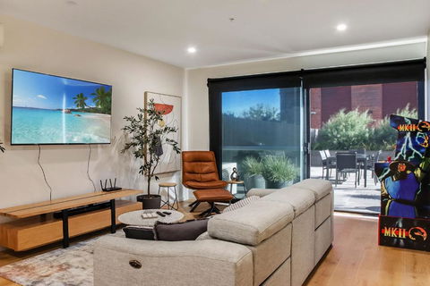 Retreat On Bellerine I Corporate Or Getaway - Tourism Hervey Bay 1