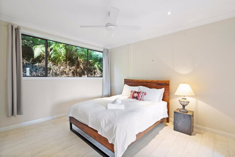 Retreat W Pool On Acreage - Hervey Bay Accommodation 2