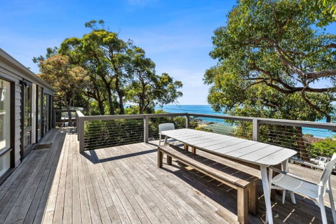 Retro Beach Vibes - Hervey Bay Accommodation 0