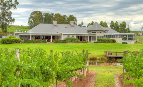 RidgeView - Hervey Bay Accommodation 0