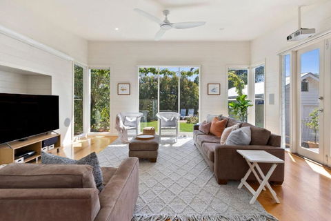 RIPVIEW In Old Lonnie - Tourism Hervey Bay 2