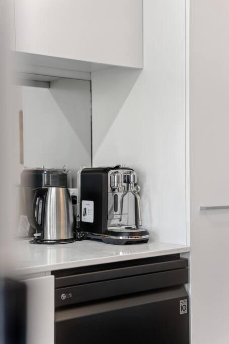 River Torrens Retreat - 2BR, Parking, Wi-Fi - Tourism Hervey Bay 1