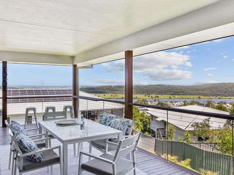River View Beach Hub - Hervey Bay Accommodation 0