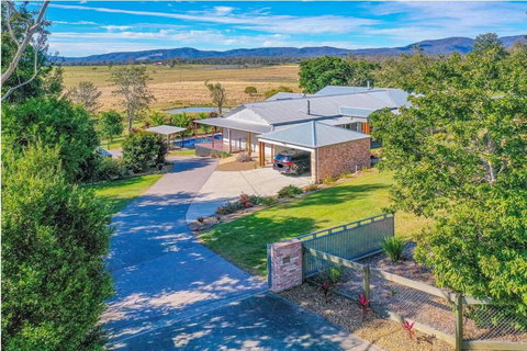Riverbend Ranch - Hervey Bay Accommodation 2