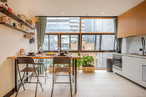 Riverside Apartment Melbourne CBD - Tourism Hervey Bay 0