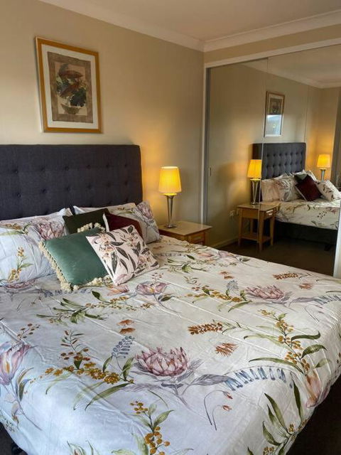 RIVERSIDE CITY VIEW PARKING NETFLIX WIFI WINE FREE - Hervey Bay Accommodation 1
