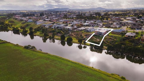 Riverside Haven - Tourism Hervey Bay 1
