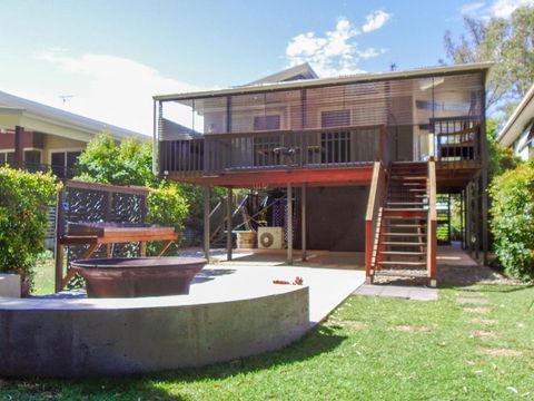 Riverside Retreat - Hervey Bay Accommodation 3