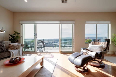 Riverview Escape - Tourism Hervey Bay 0