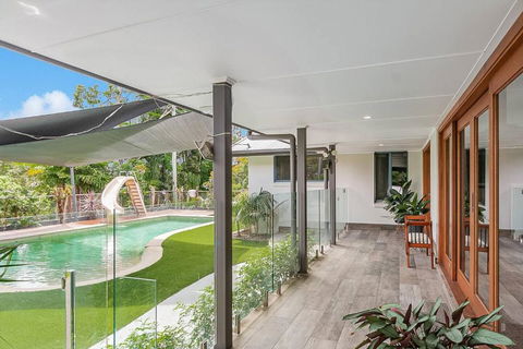 Riverview Homestead - Bring The Boat! - Tourism Hervey Bay 1