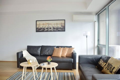 RiverView Spacious 3BR2Bath2Car WifiPoolGym Crown - Tourism Hervey Bay 0