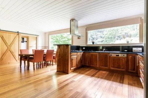 Riverwood Cottage, Accessible Accommodation - Hervey Bay Accommodation 1
