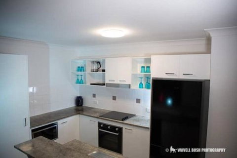 Sand Dunes Resort Stunning Beachfront Apartment - Hervey Bay Accommodation 2