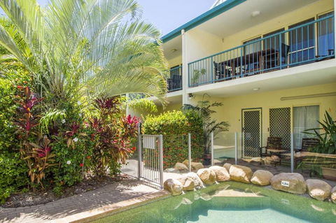 SAILS 9 Beachfront Getaway Horseshoe Bay - Tourism Hervey Bay 2